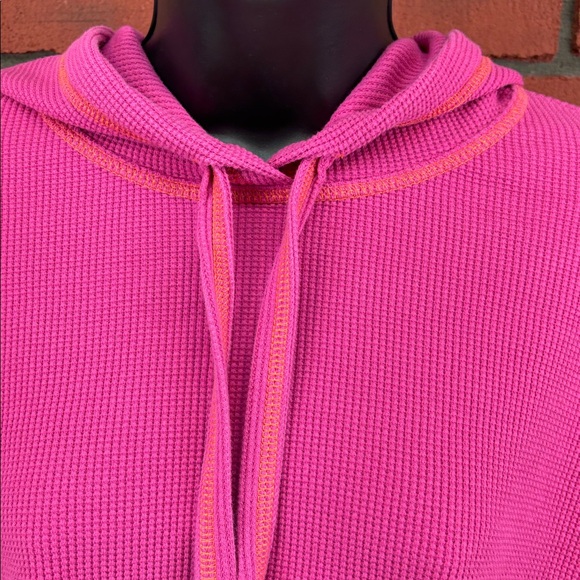 Belle Womans Large Pink Thermal Pullover Hoodie - Outdoor, Warm, Barbiecore - Picture 2 of 8